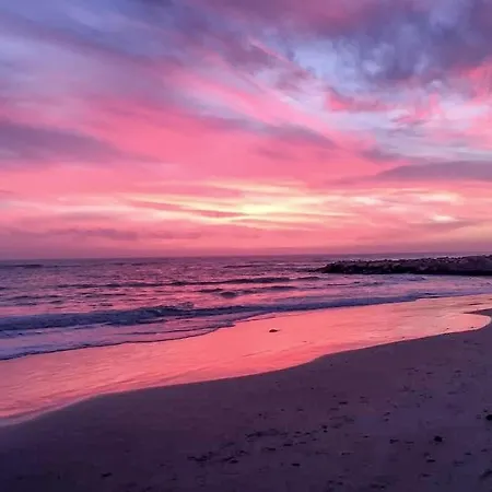 3 Bedroom In 펜션 *